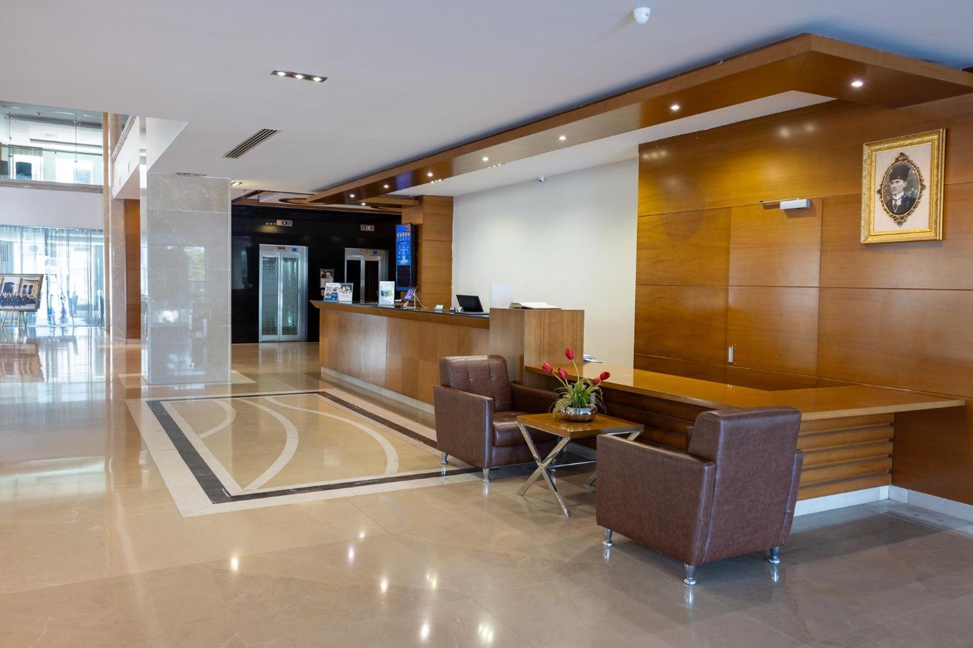 Anemon Grand Malatya Otel Esterno foto